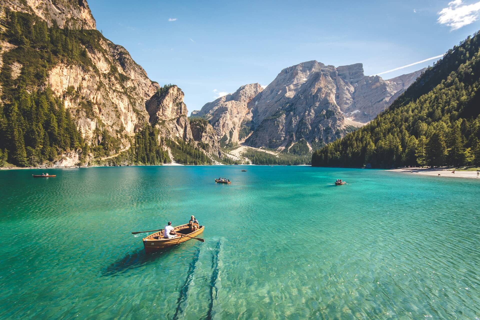 travel showing boats and mountains